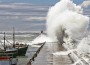 В Японии построят 400-километровую стену для защиты от цунами       .